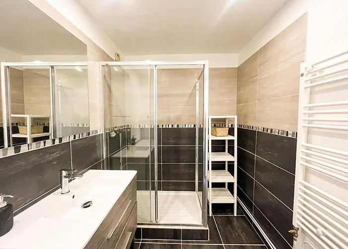 Apartament Bastide *